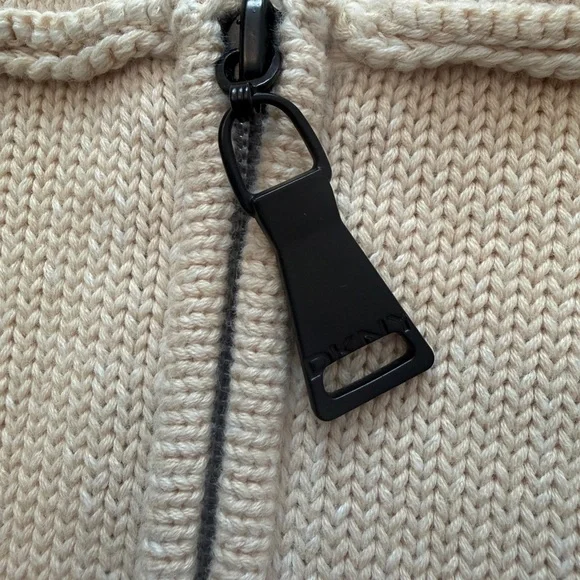 DKNY Men's Cream Hoodie Sweater - Picture 7 of 8